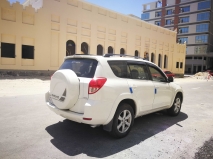 للبيع تويوتا RAV4 2008