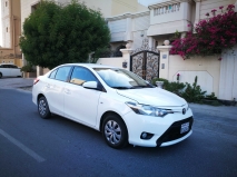 للبيع تويوتا Yaris 2015