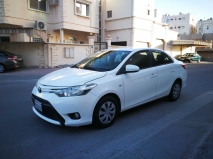 للبيع تويوتا Yaris 2015