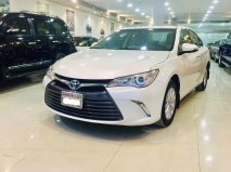 للبيع تويوتا camry 2016