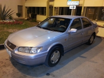 للبيع تويوتا camry 1999