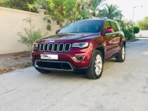 للبيع جيب Grand Cherokee 2017