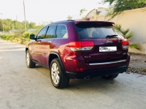 للبيع جيب Grand Cherokee 2017