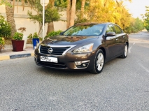 للبيع نيسان Altima 2013