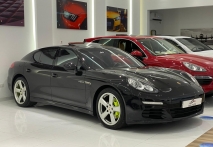 للبيع بورش Panamera 2014