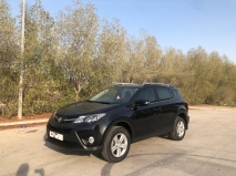 للبيع تويوتا RAV4 2013