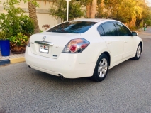 للبيع نيسان Altima 2012