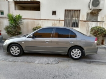 للبيع هوندا Civic 2004