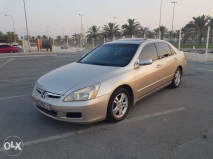 للبيع هوندا Accord 2007