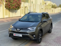 للبيع تويوتا RAV4 2018