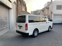 للبيع تويوتا Hiace 2012