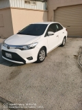 للبيع تويوتا Yaris 2015