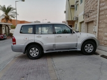 للبيع متسوبيشي Pajero 2006