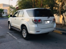 للبيع تويوتا Fortuner 2015