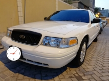 للبيع فورد Crown Victoria 2006