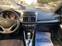 للبيع تويوتا Yaris 2015