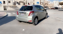 للبيع تويوتا Yaris 2012