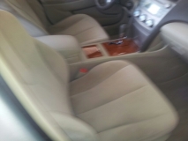 للبيع تويوتا camry 2010