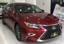 للبيع لكزس ES 2017