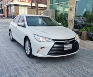 للبيع تويوتا camry 2017