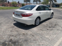 للبيع تويوتا camry 2017