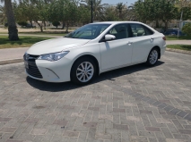 للبيع تويوتا camry 2017