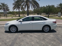 للبيع تويوتا camry 2017