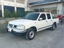 للبيع نيسان Pick up 2013