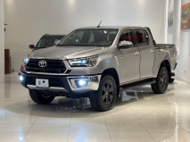 للبيع تويوتا Hilux 2021