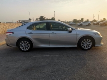 للبيع تويوتا camry 2019