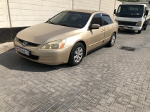 للبيع هوندا Accord 2004