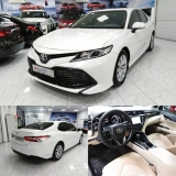 للبيع تويوتا camry 2019