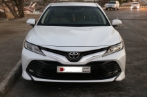 للبيع تويوتا camry 2019