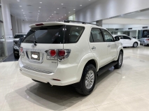 للبيع تويوتا Fortuner 2015