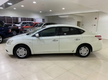 للبيع نيسان Sentra 2015