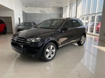 للبيع فولكس واجن touareg 2012