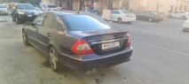 للبيع مرسيديس E class 2008