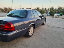 للبيع ميركوري Grand Marquis 2009