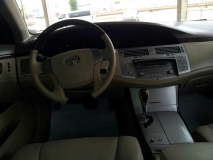 للبيع تويوتا Avalon 2010