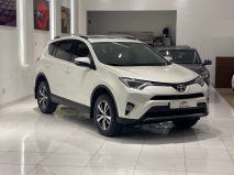 للبيع تويوتا RAV4 2017