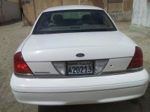 للبيع فورد Crown Victoria 2003