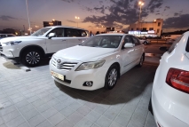 للبيع تويوتا camry 2011