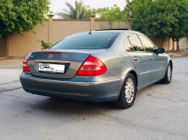 للبيع مرسيديس E class 2005