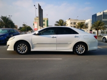 للبيع تويوتا camry 2013