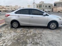 للبيع تويوتا Yaris 2015