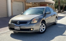 للبيع نيسان Altima 2008