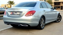 للبيع مرسيديس C class 2015