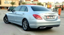 للبيع مرسيديس C class 2015