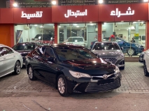 للبيع تويوتا camry 2016