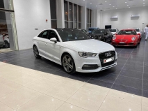 للبيع أودي A3 2015